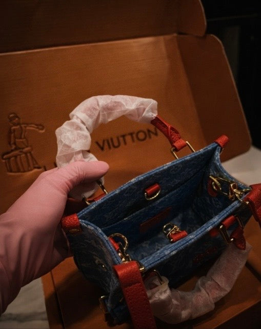 LV Cherry